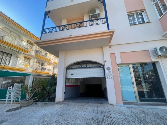 PLAZAS DE GARAJE PRIMERA LÍNEA EL PEÑONCILLO